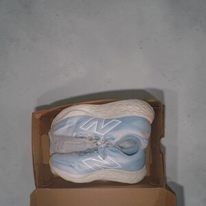 New Balance Light Blue Sneakers New 8 Wide